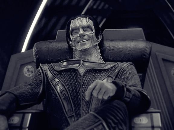 Gul Dukat smiling